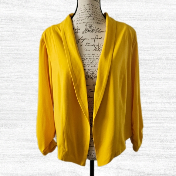 Torrid Yellow Blazer - Picture 2 of 7